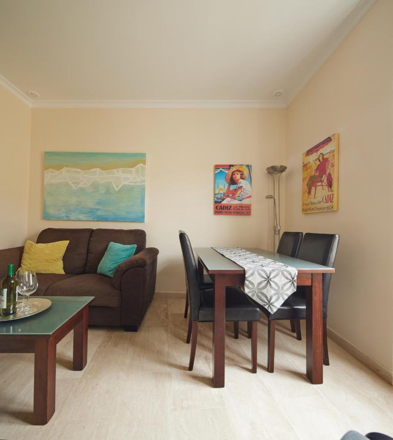 Apartamento Tavira Little Apartments Cadiz Exterior photo