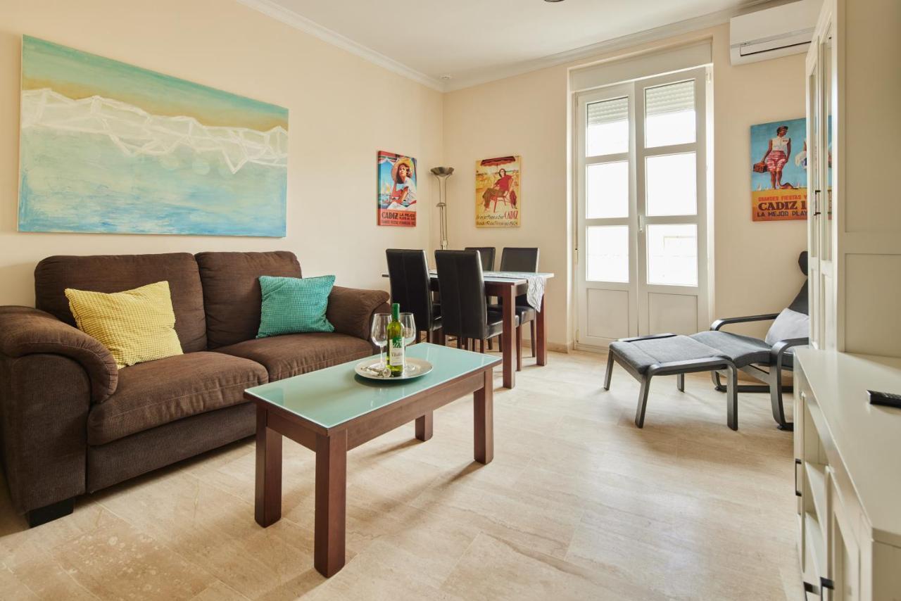 Apartamento Tavira Little Apartments Cadiz Exterior photo